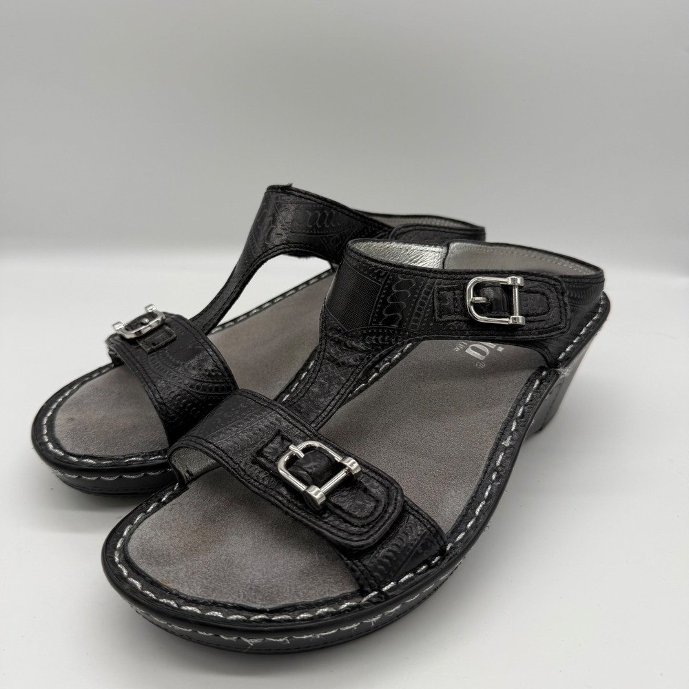 Alegria Lara Black Embossed Leather Wedge Comfort Sandals LAR-341 Size 37